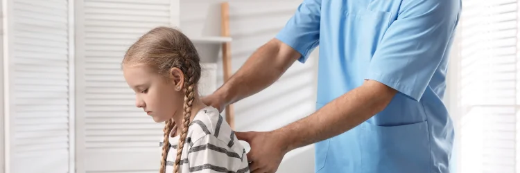 Seattle WA Chiropractors May Help Scoliosis